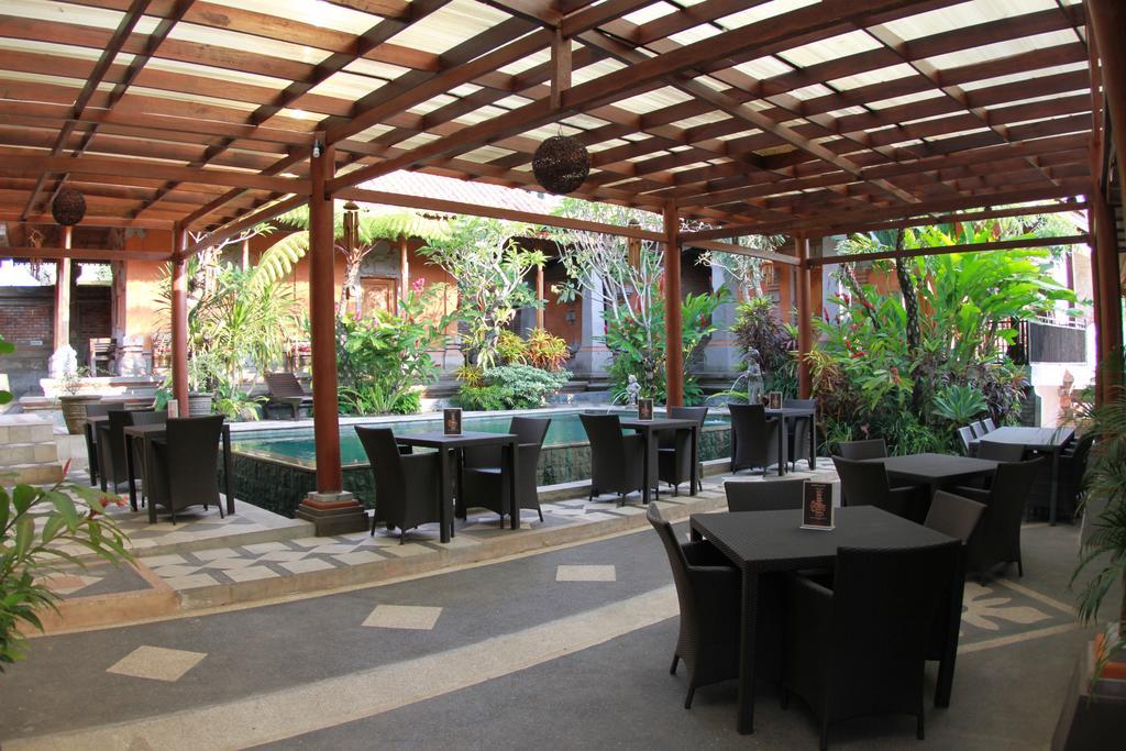 Ubud Hotel And Villas Malang Esterno foto