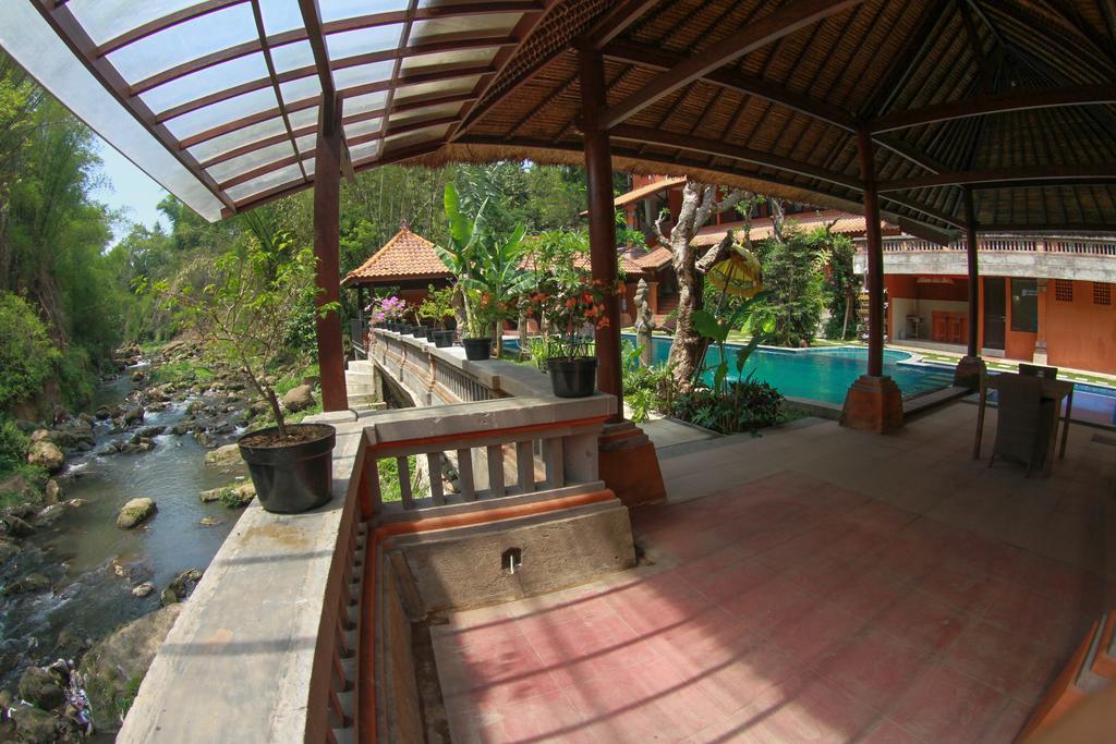 Ubud Hotel And Villas Malang Esterno foto